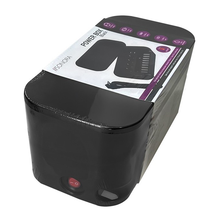 Adapter with surge protection from a male plug to a female socket for GENERAL USE