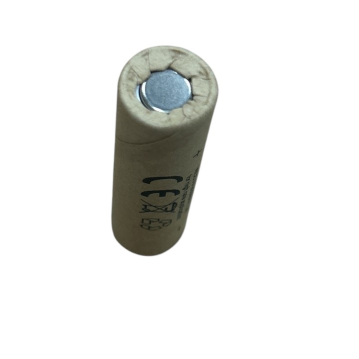 Rechargeable AA Ni-Cd battery 900 mAh 1.2V FUJICELL