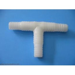 Σύνδεσμος αποχέτευσης γωνιακός για λάστιχο αποχέτευσης κλιματιστηκών